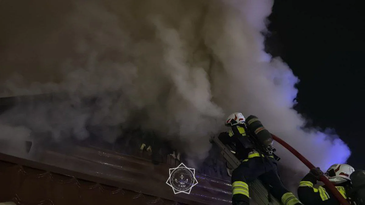 Трагедия в Туркестанской области: в пожаре погибли 12 человек