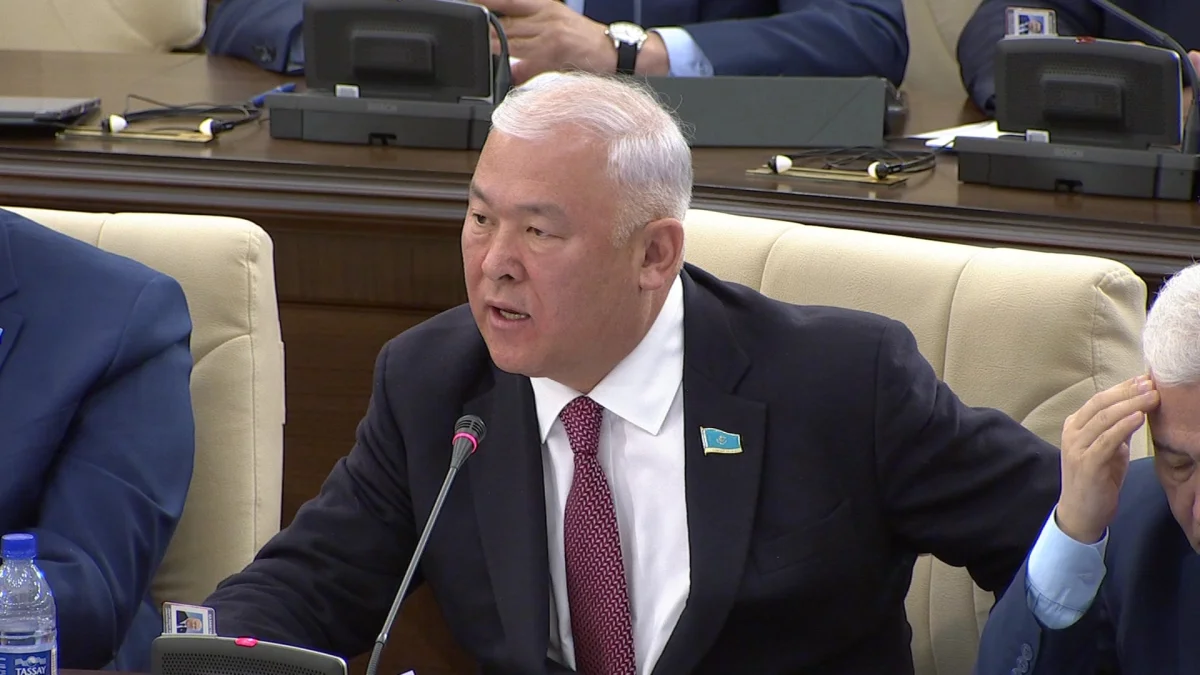 Декреттегі әкелерге еңбек өтілі есептеледі