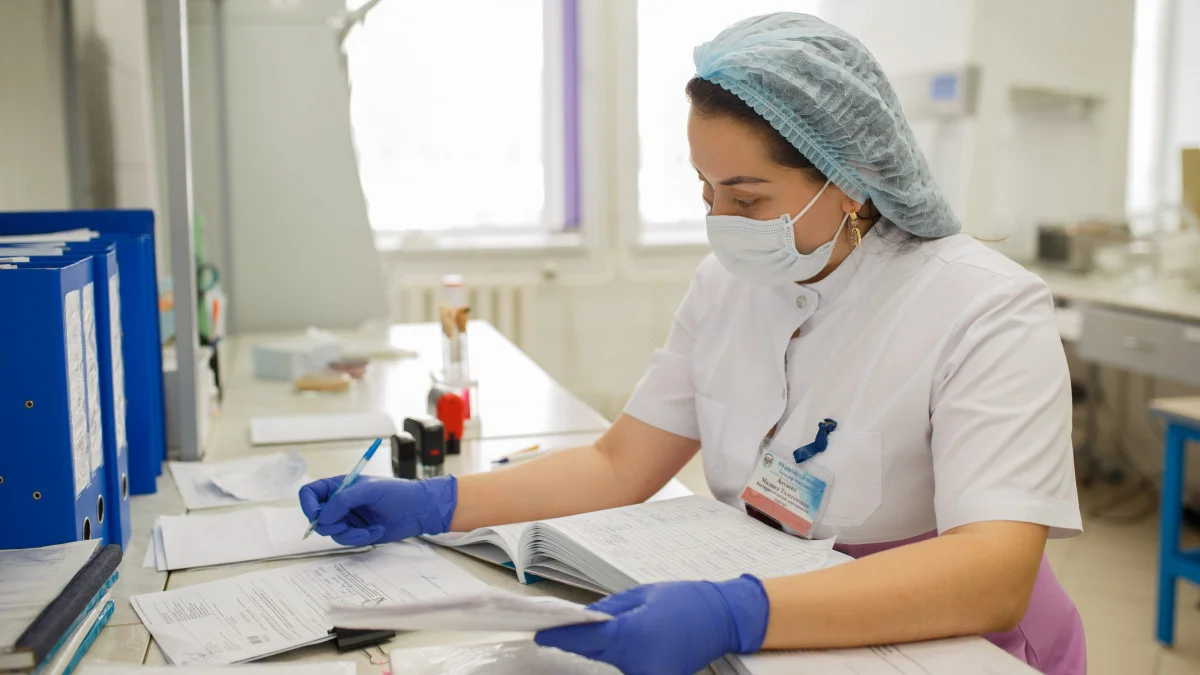 Астанада ЖРВИ мен тұмаудың көбеюіне байланысты шектеулер енгізілді