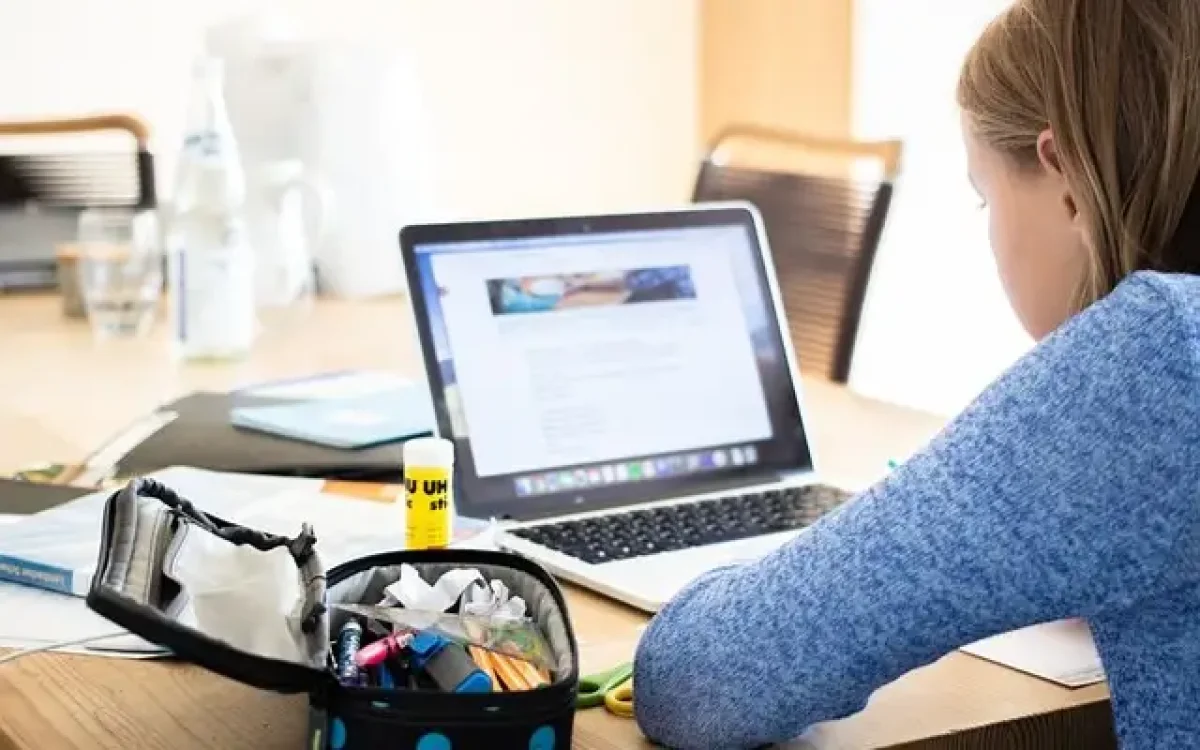 Павлодар облысында 500-ге жуық оқушы қашықтан білім алып жатыр