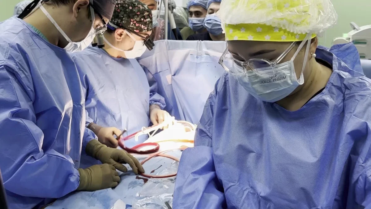 Алматыда алғаш рет жүрек трансплантациясы жасалды