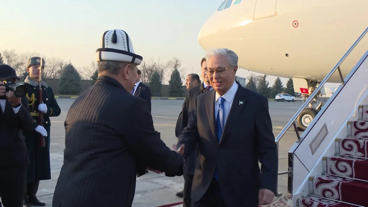 В Бишкек прибыл Касым-Жомарт Токаев для участия заседании Совета коллективной безопасности ОДКБ