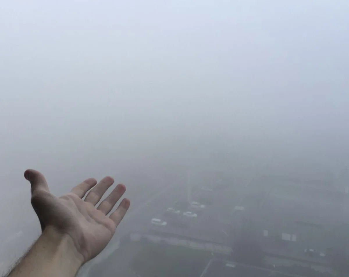 О сильных метелях и туманах предупредили в МЧС