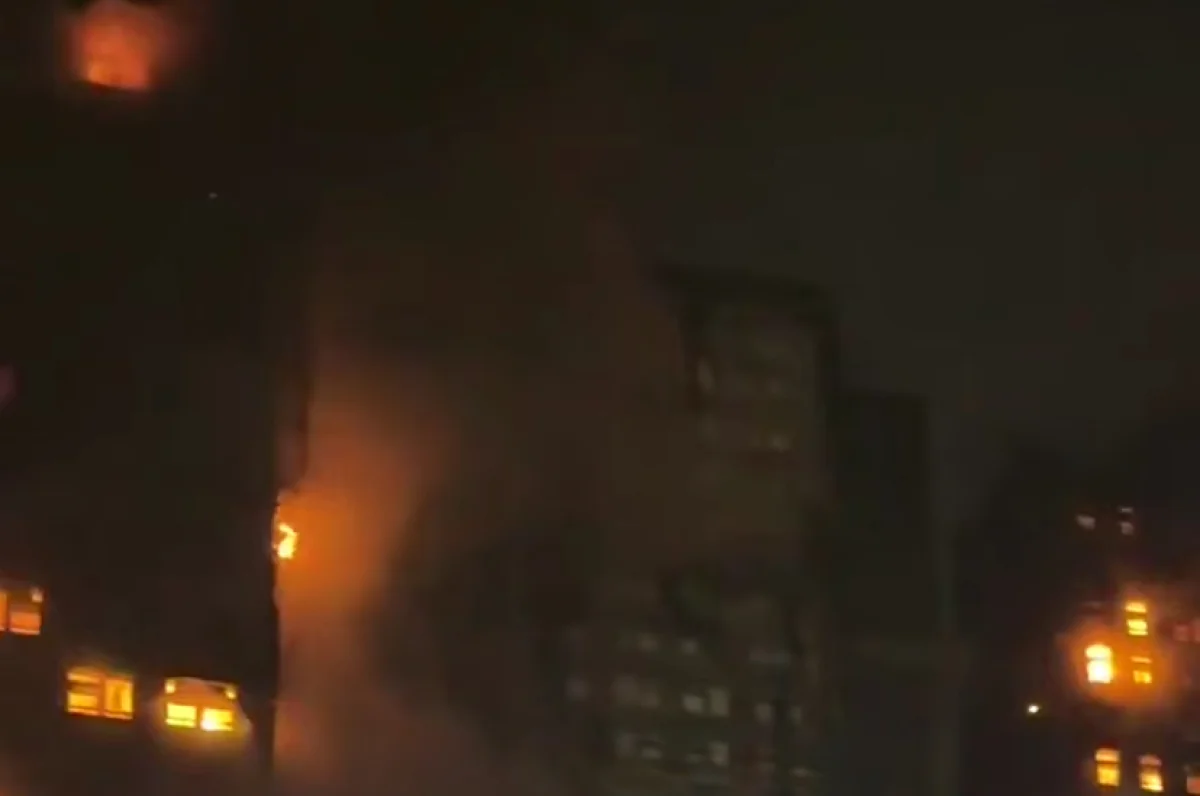 Масштабный пожар в Гонконге: растёт число жертв