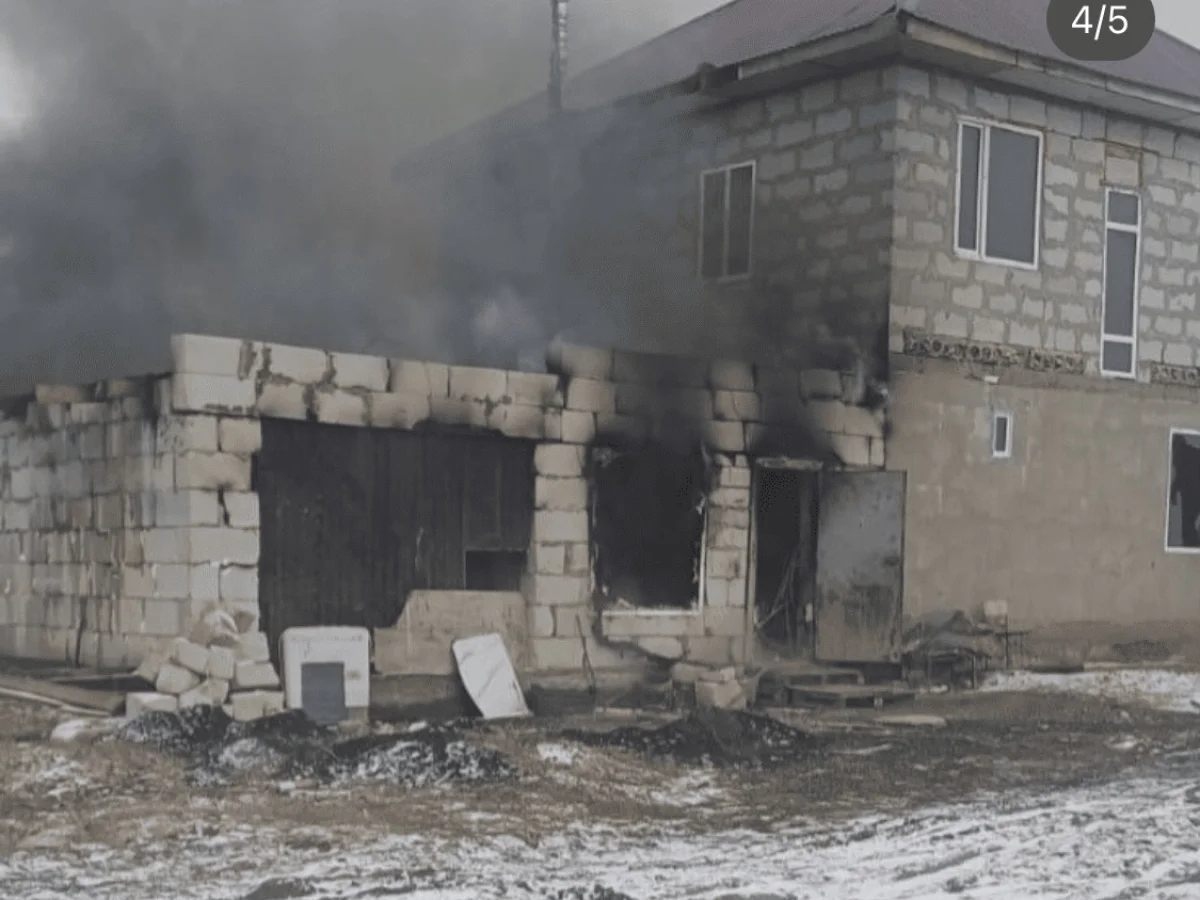 После пожара в Коянды жители требуют современный пожарный пост