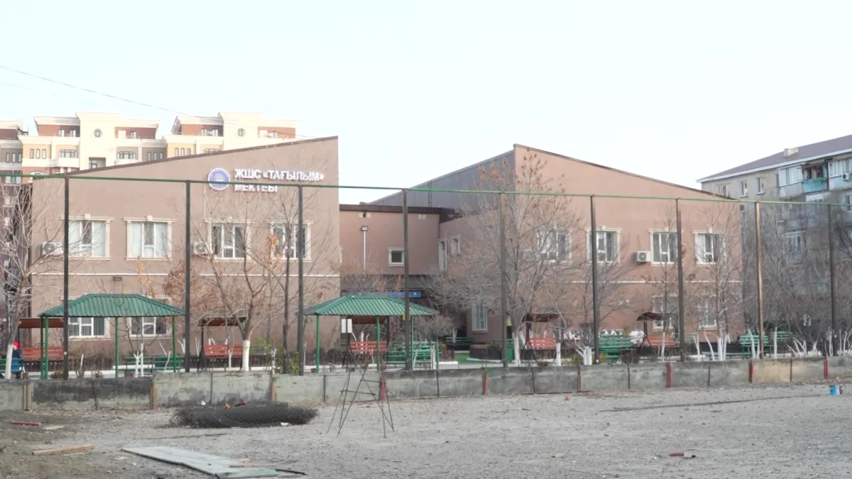 Атырауда 11 сыныптың екі оқушысы сөзге келіп, арты төбелеске ұласқан