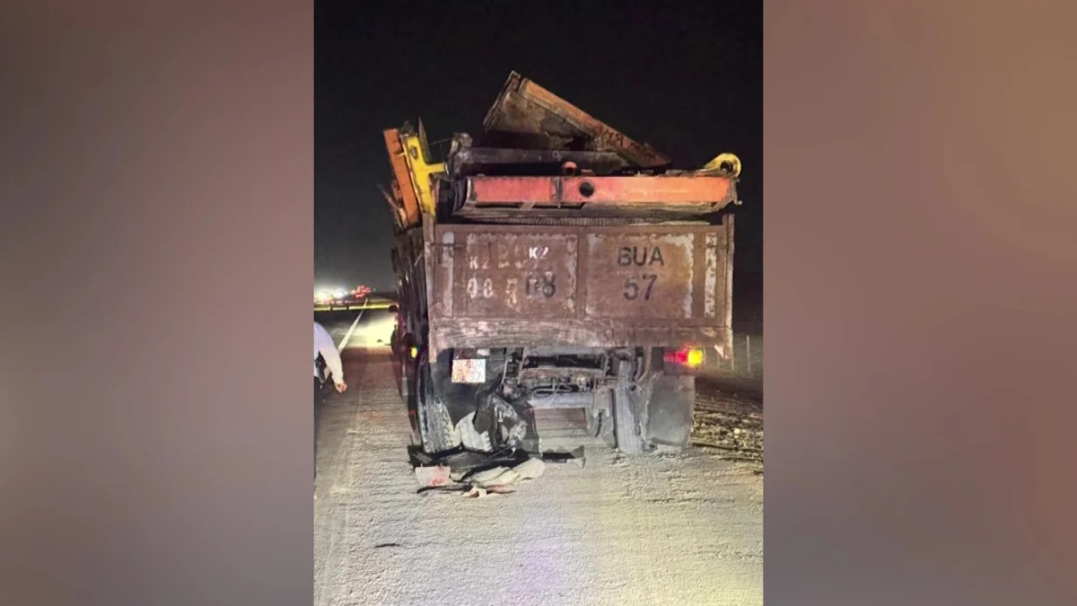 Алматы облысында минивэн жүк көлігінің тіркемесімен соқтығысып, 7 адам қаза тапты