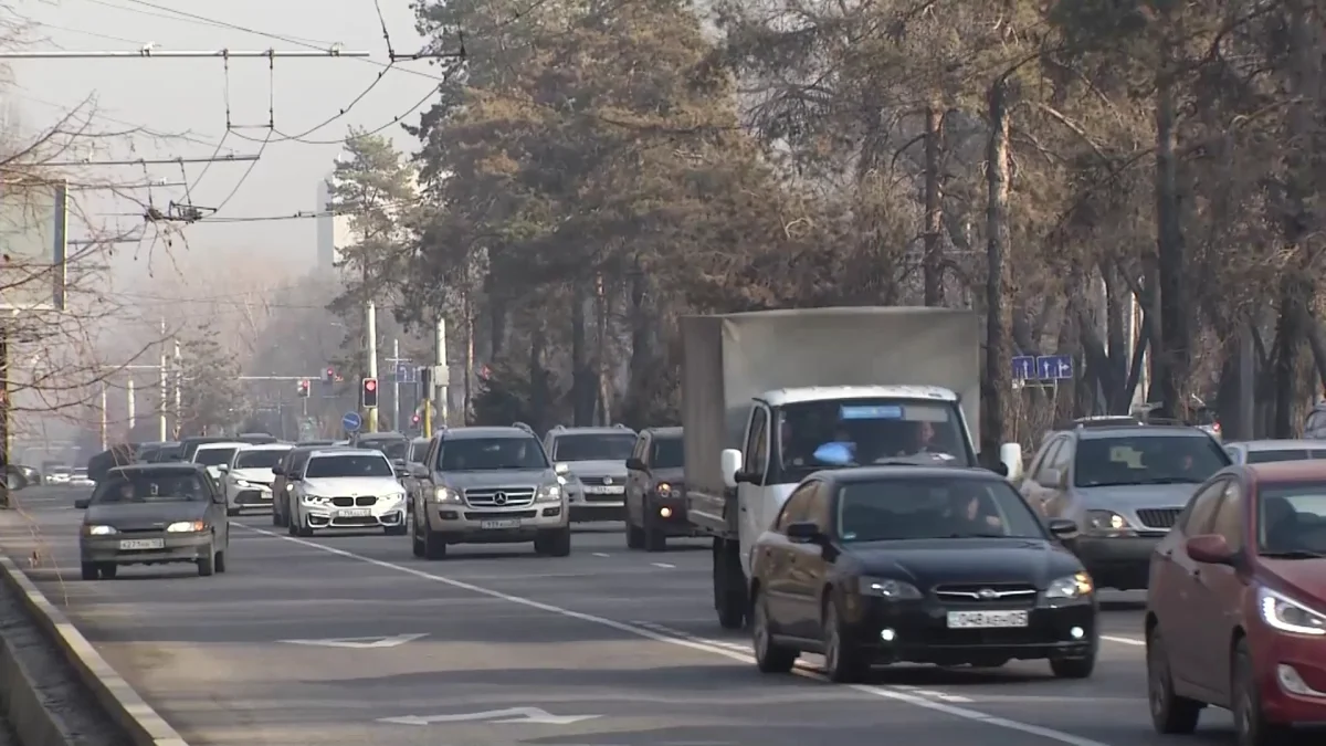 Астанада 3 күннен кейін қалың қар жауады