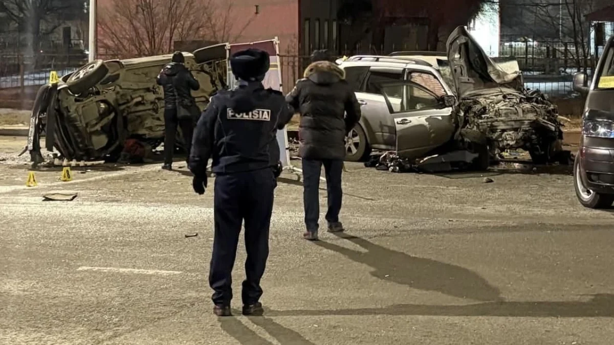 Два человека погибли в аварии на мосту в Актобе