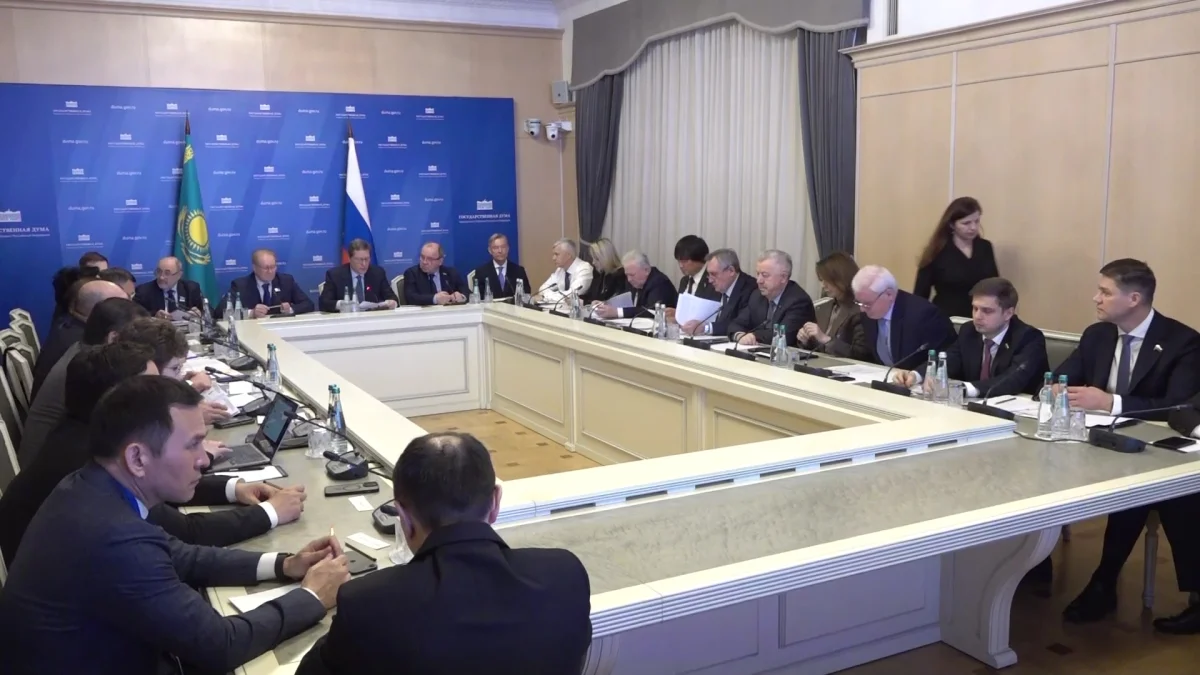 Парламенты Казахстана и России обсудили законодательную поддержку договорённостей лидеров государств