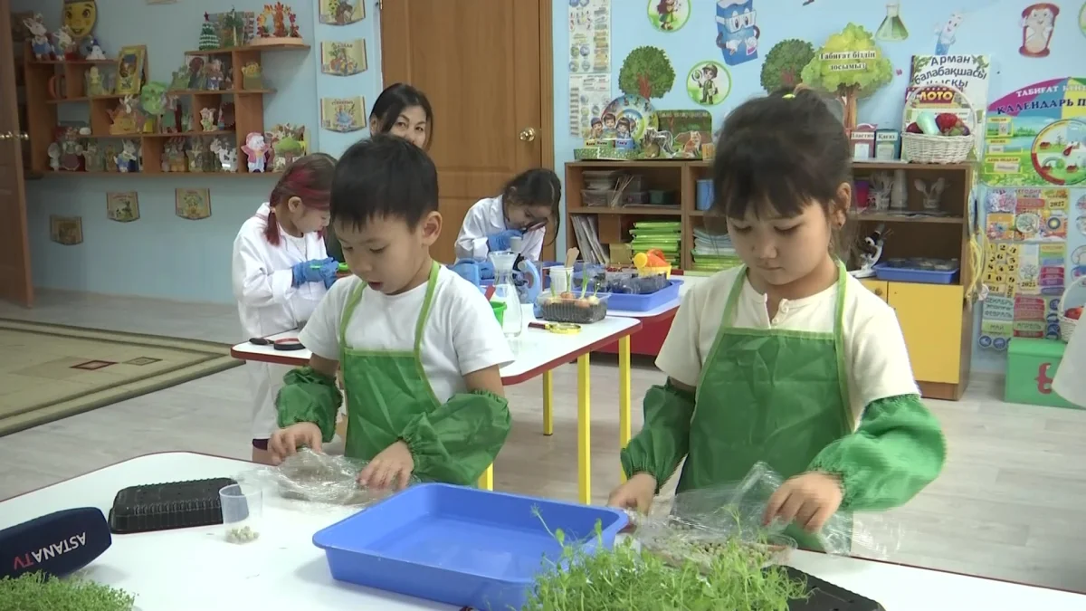 В детских садах Актобе запустили проект ранней профориентации