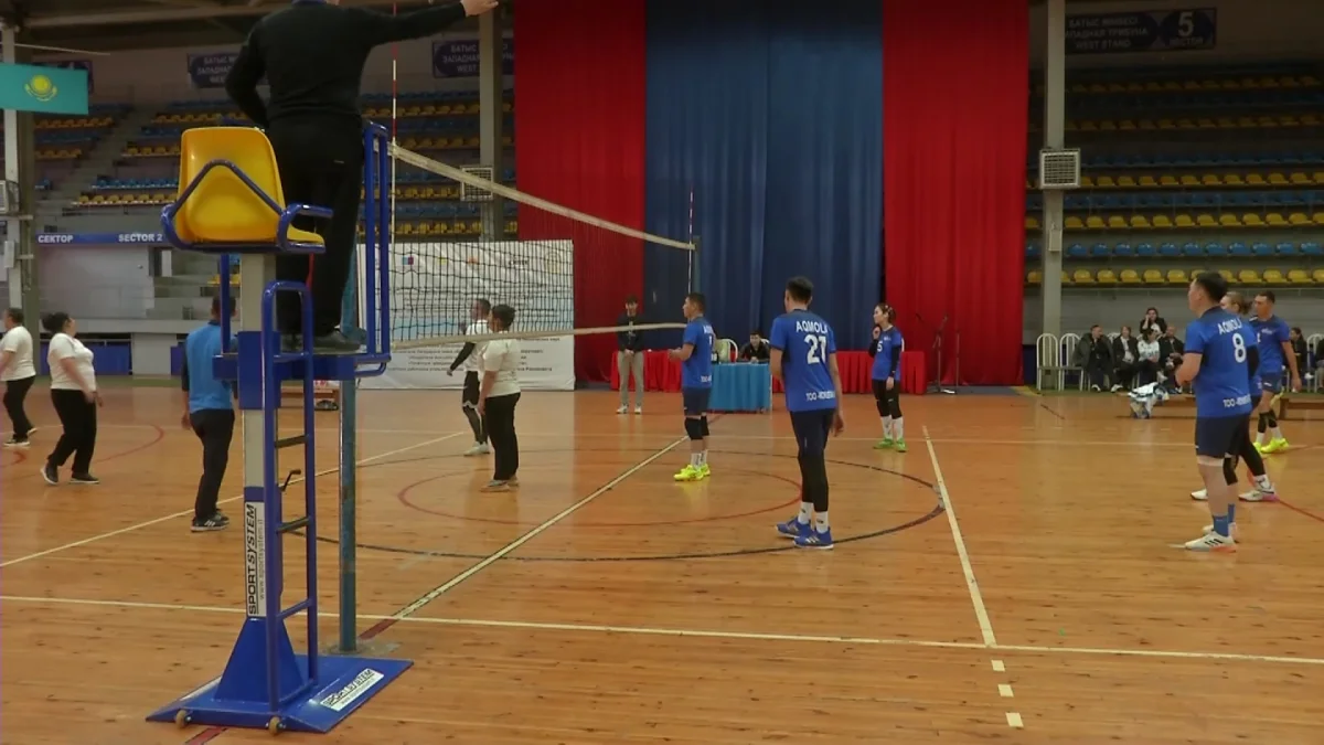 Қарағандыда техникалық және кәсіптік білім беру жүйесі қызметкерлері арасында волейболдан Республикалық турнир өтті