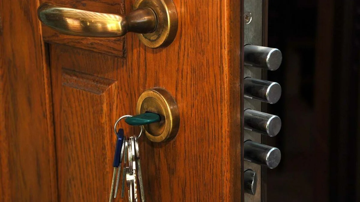 Үш тоңазытқышты қолды қылған: елордада ұрлық жасаған күдікті ұсталды