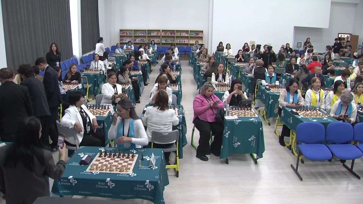 127 учителей из 20 регионов сразились в Астане на турнире «Зияткер ұстаз»
