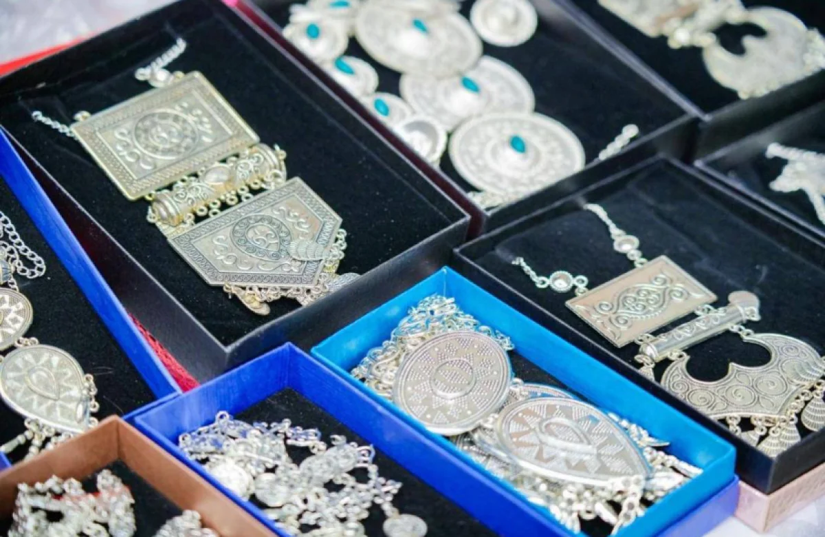 Тысяча узоров Великой степи: в Астане открылась ярмарка ремесленников