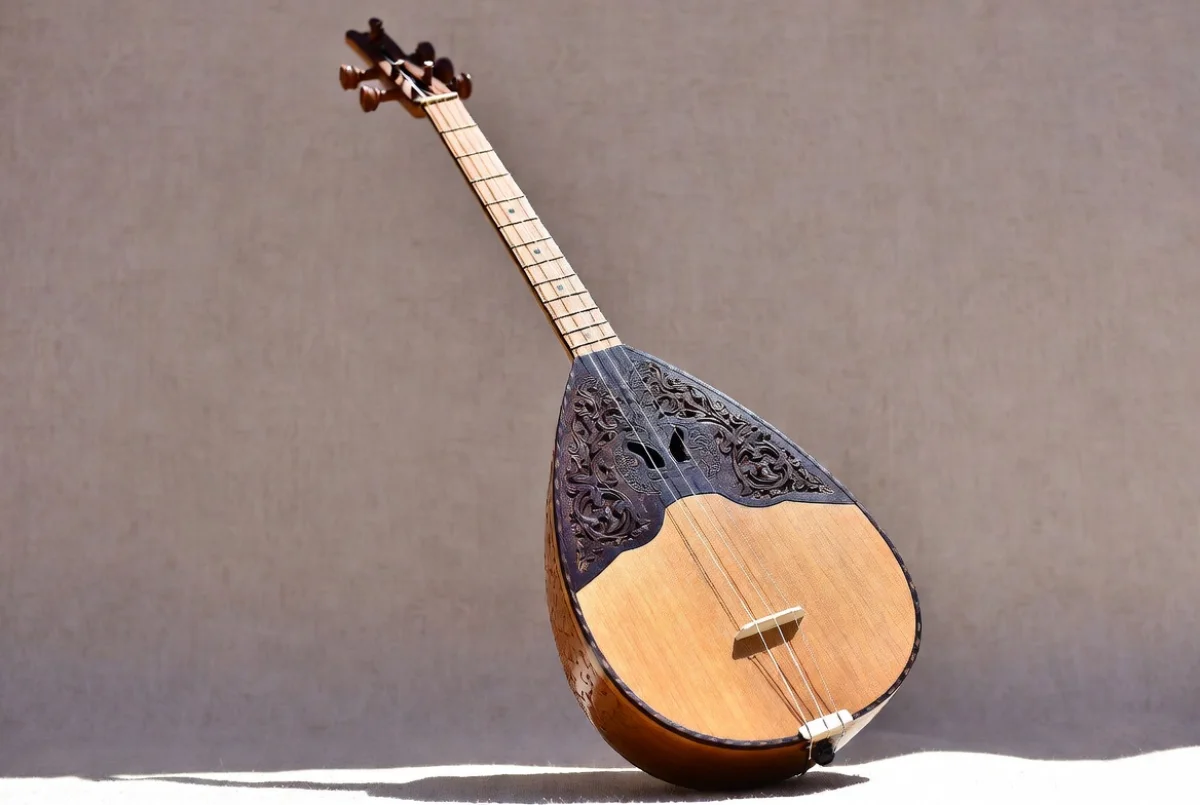 Казахские национальные инструменты пополнили коллекцию Королевского музея Бельгии