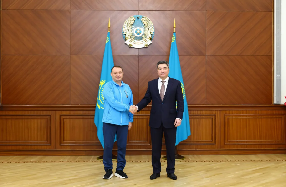 Сурдлимпиада ойындарының жүлдегерлері мен жаттықтырушылары марапатталды