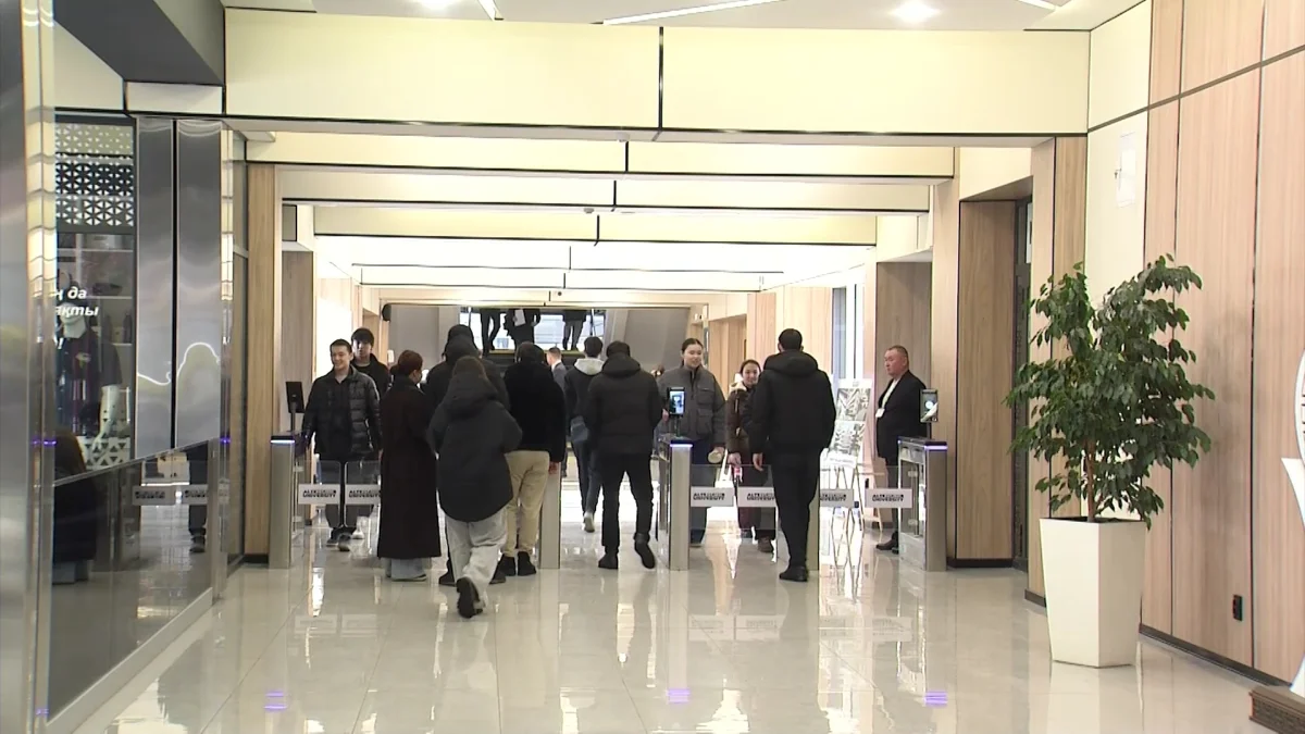 Алматыда студент оқытушыға пышақпен шабуыл жасады