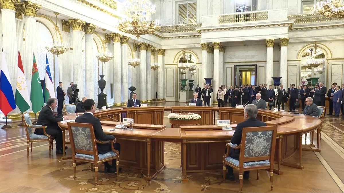 Президент ТМД-ға мүше мемлекет басшыларының бейресми кездесуіне қатысты