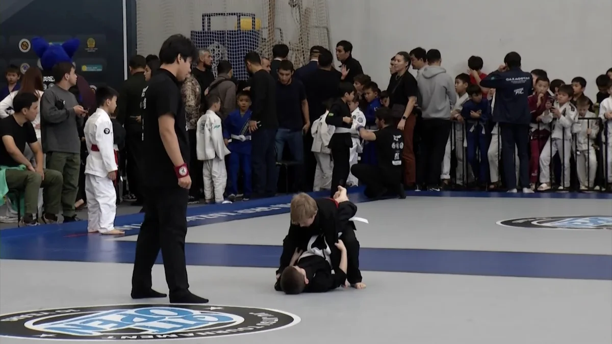 Алматыда 250 спортшы джиу-джитсудан «QTT Open» ашық турнирінде жарысқа түсті