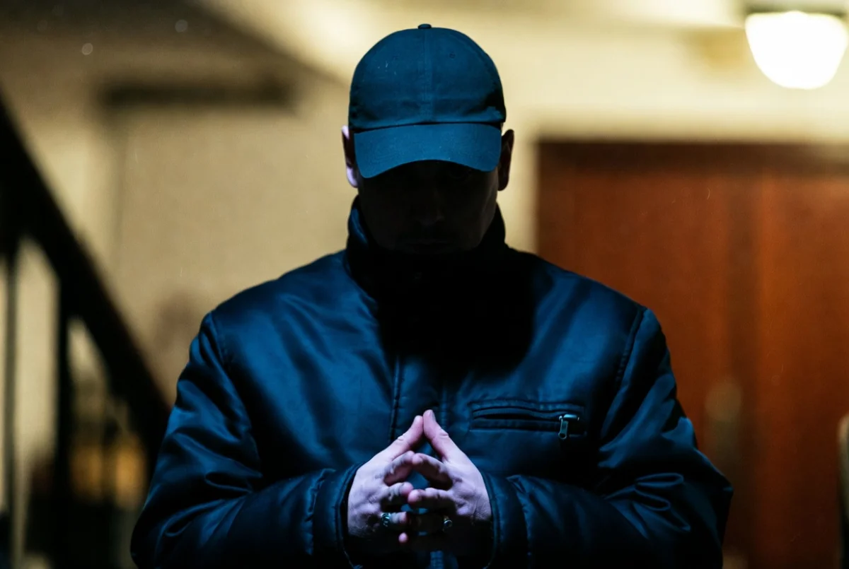 В Астане задержали лже-арендодателя, обманувшего десятки людей