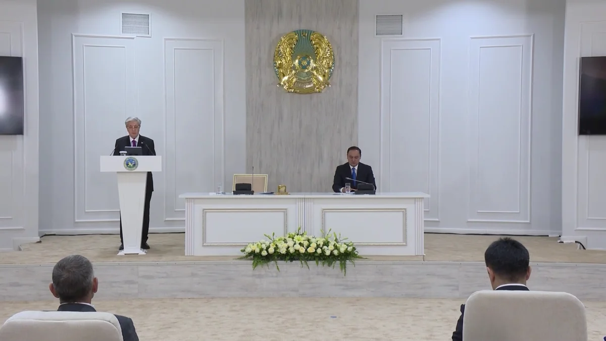 Бауыржан Момышұлына «Халық қаһарманы» атағы берілді