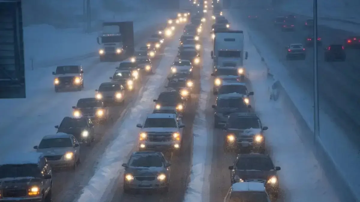 Қазақстанның бірнеше өңірінде ауа райына байланысты тасжол жабылды