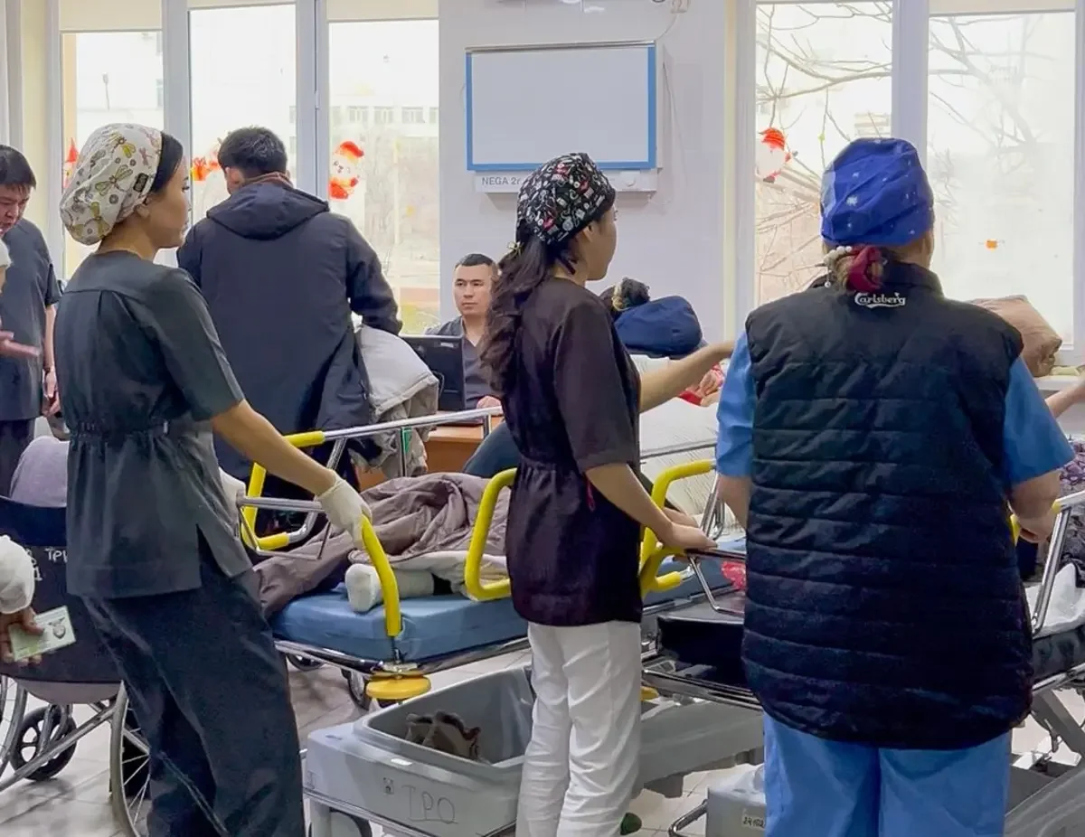 Из-за сильного гололеда мангистауская больница работает в усиленном режиме