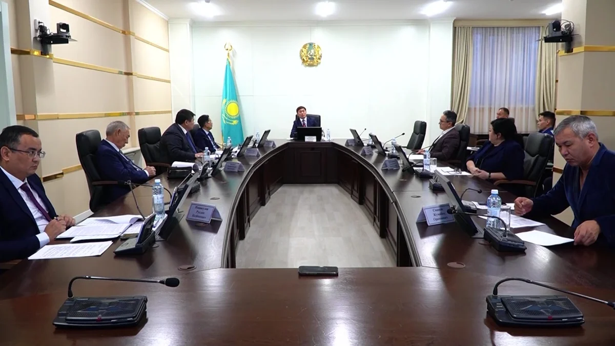 Павлодарда "қамқор" басшы жазаланды