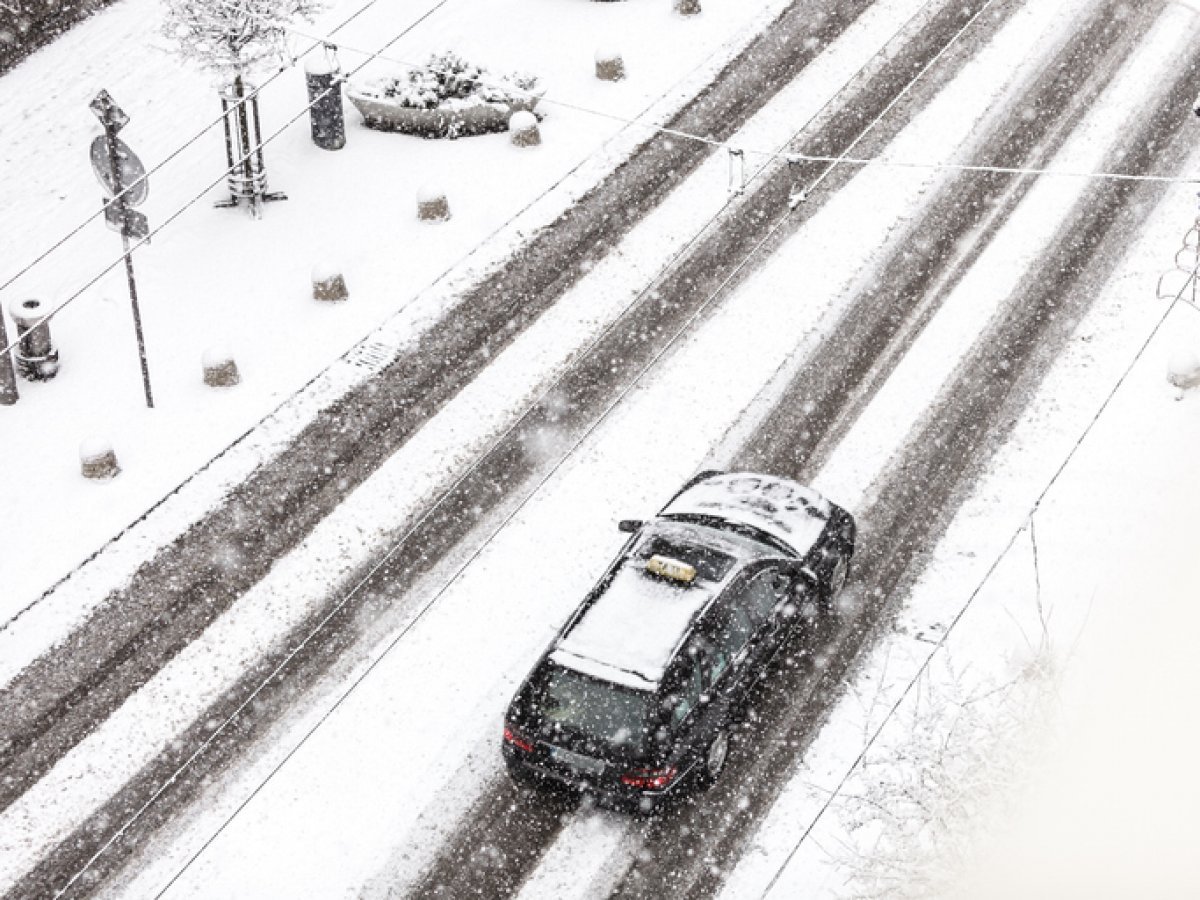 Алматыда жол апатынан жаяу жүргінші қаза тапты