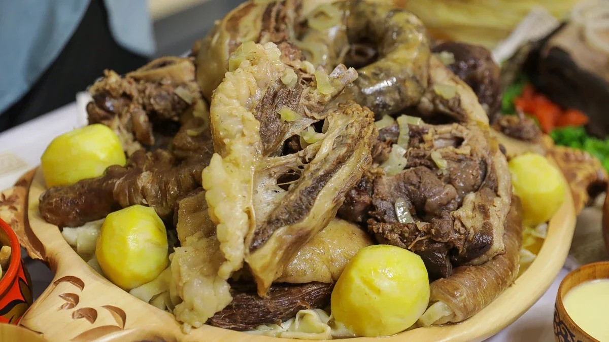 Ет бағасы неге қымбаттап жатыр? – АШМ басшысы жағдайды түсіндірді