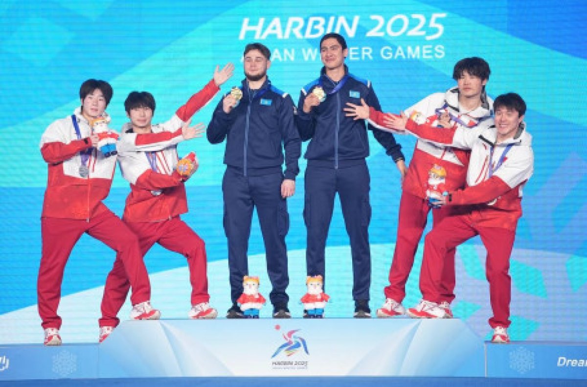 Фристайл-акробатикадан Ұлттық құрама тарихи алтын медаль жеңіп алды