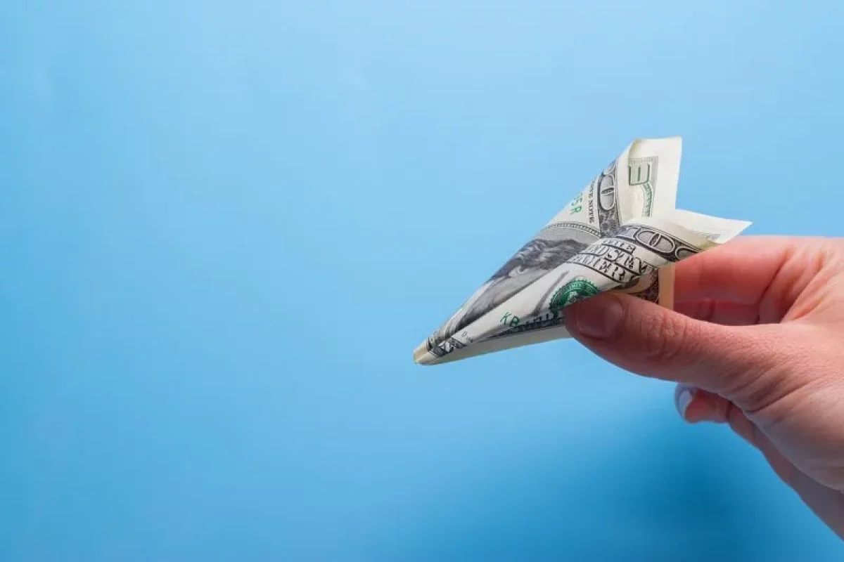 Сколько стоит доллар в обменных пунктах 13 февраля