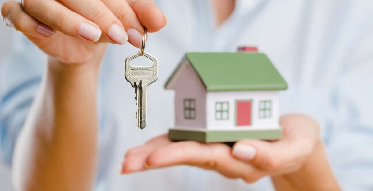 Рудныйда әйел жоқ коттедждерді жалға берген