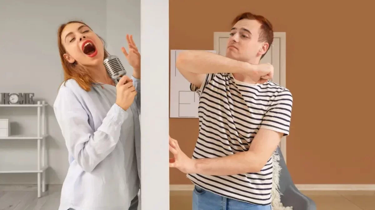 "Есіктің әйнегін сындырып, ішке кірген": Оралда ер адам көршісін қатты музыка қойғаны үшін ұрып тастаған