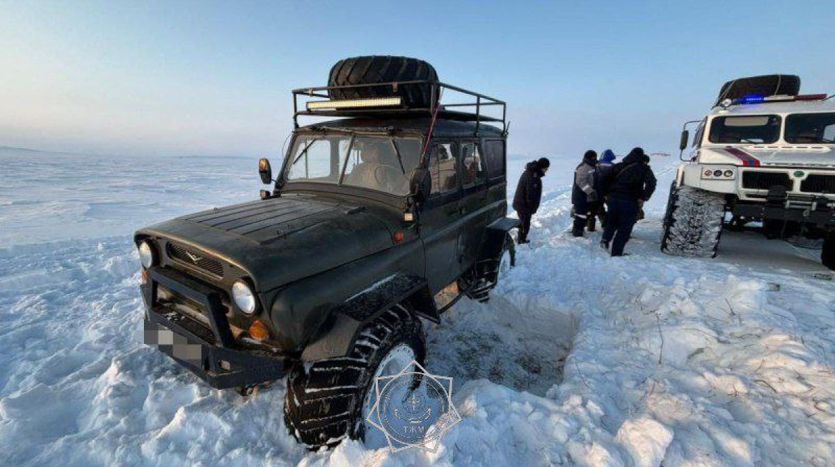 Четверых человек спасли с дальней зимовки в области Ұлытау