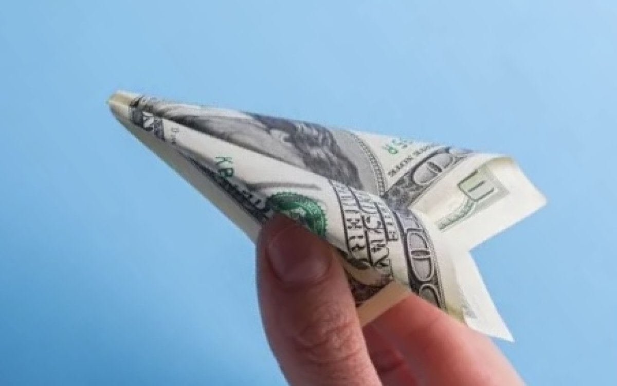 Доллар подорожал на торгах: курс валют на сегодня, 19 февраля