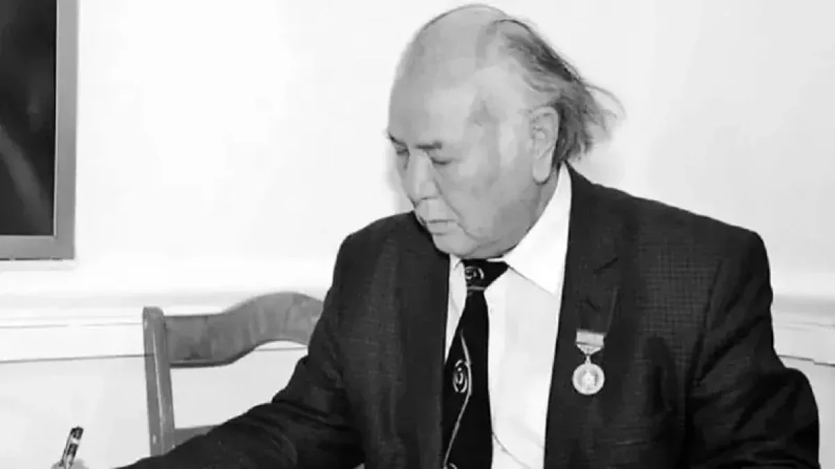 Қазақ әдебиетінің тарланы, көрнекті драматург-жазушы Дулат Исабеков өмірден өтті