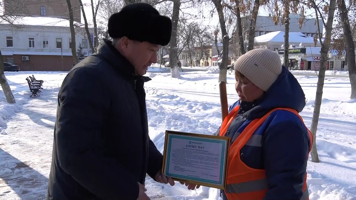 В Уральске члены областного филиала партии «АMANAT» посетили местные предприятия