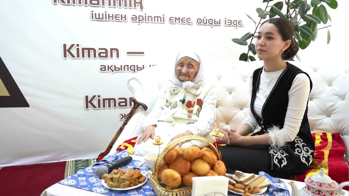 Оқушылар тыл ардагеріне алғыс білдірді