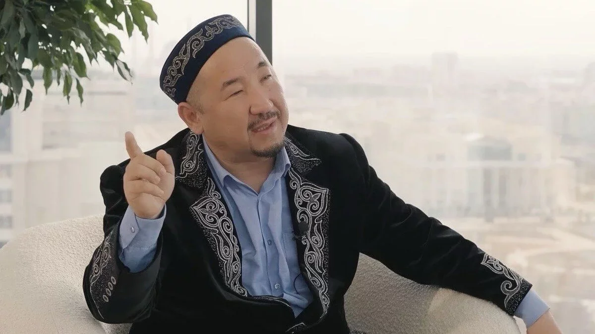 Дұғаны арабша жасау міндетті емес – Нұрлан имам