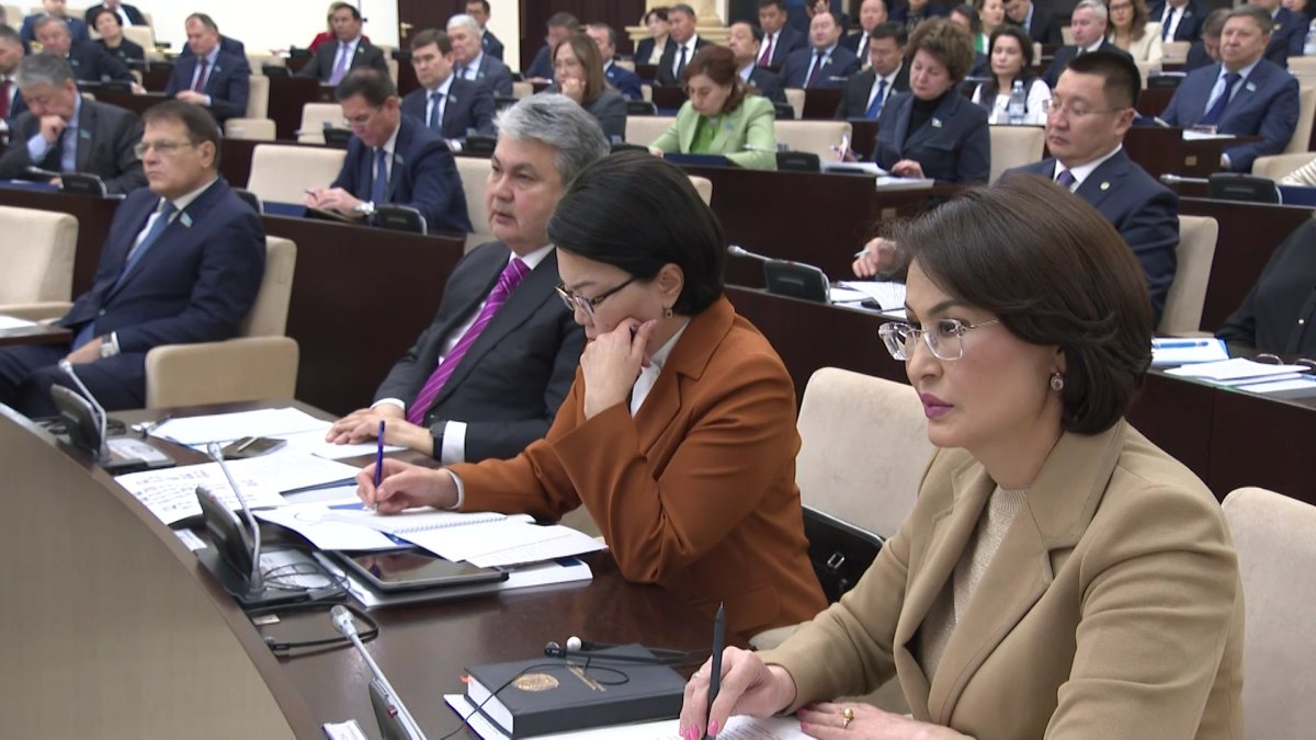 "Өндірістегі адам өлімі әлі де азаймай отыр", – М.Әшімбаев