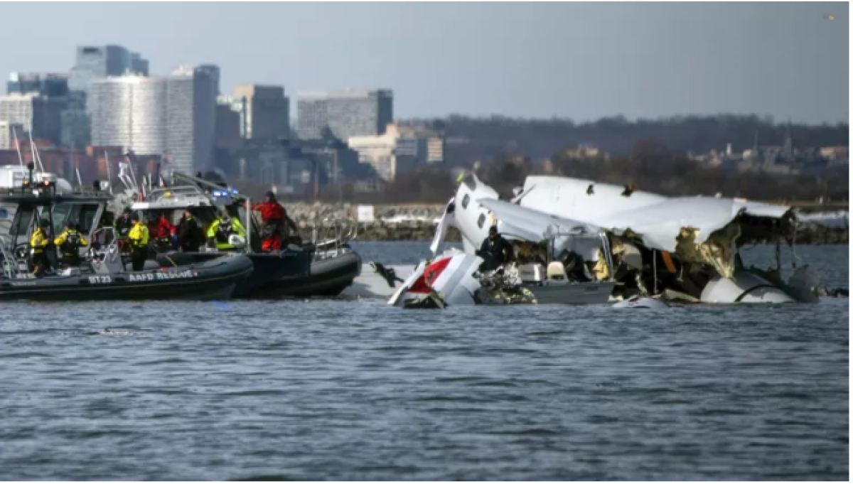 Из реки в Вашингтоне извлекли тела всех 67 погибших при авиакатастрофе