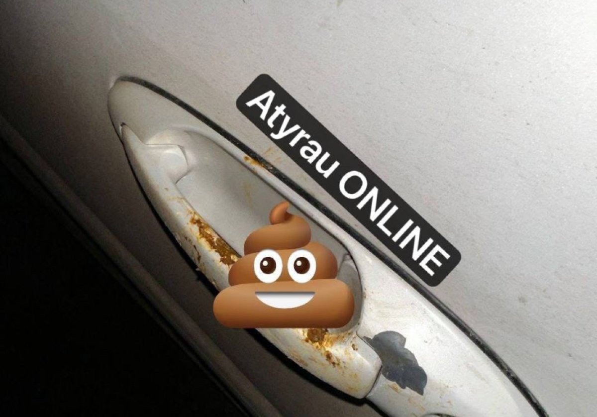 Женская месть? Авто обмазали фекалиями в Атырау