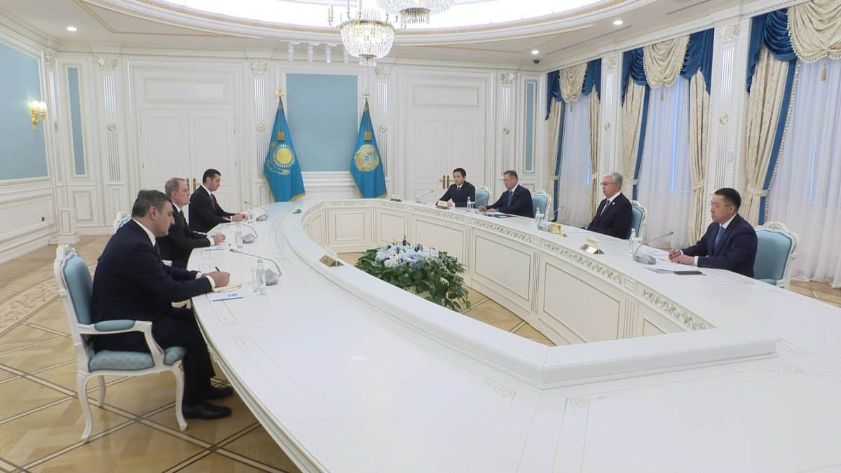 Глава государства принял министра иностранных дел Азербайджана