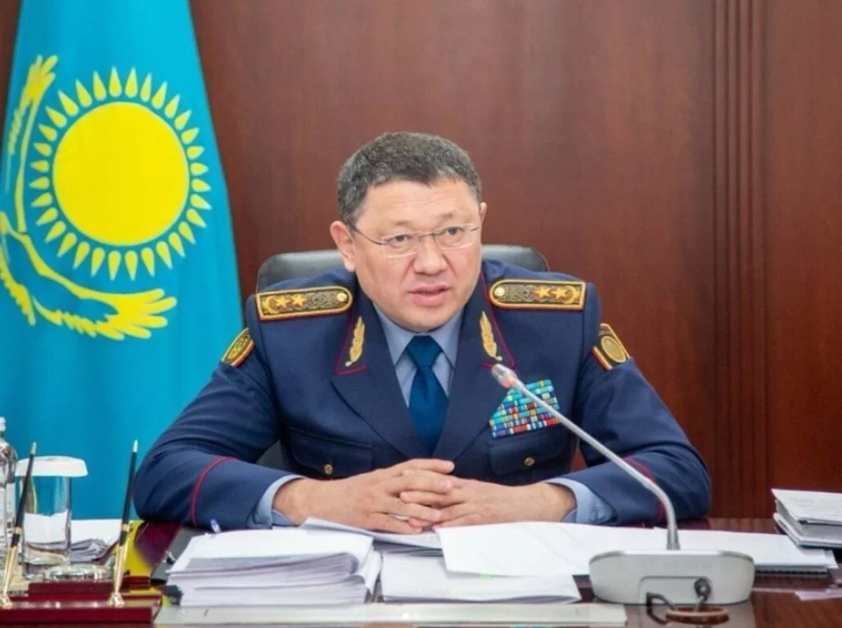 Ішкі істер министрі боди массаж бен тыйым салынған кальян туралы айтты