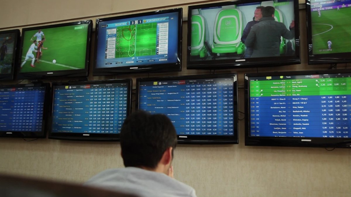 Жыл басынан бері 7 әскери қызметші құмар ойын ойнағаны үшін жұмыстан шығарылды