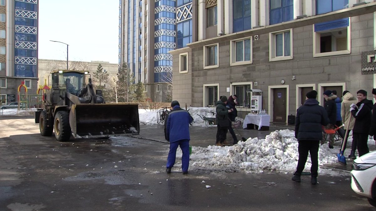 Елордада «Өзіңнен баста» тазалық челленджі өтті