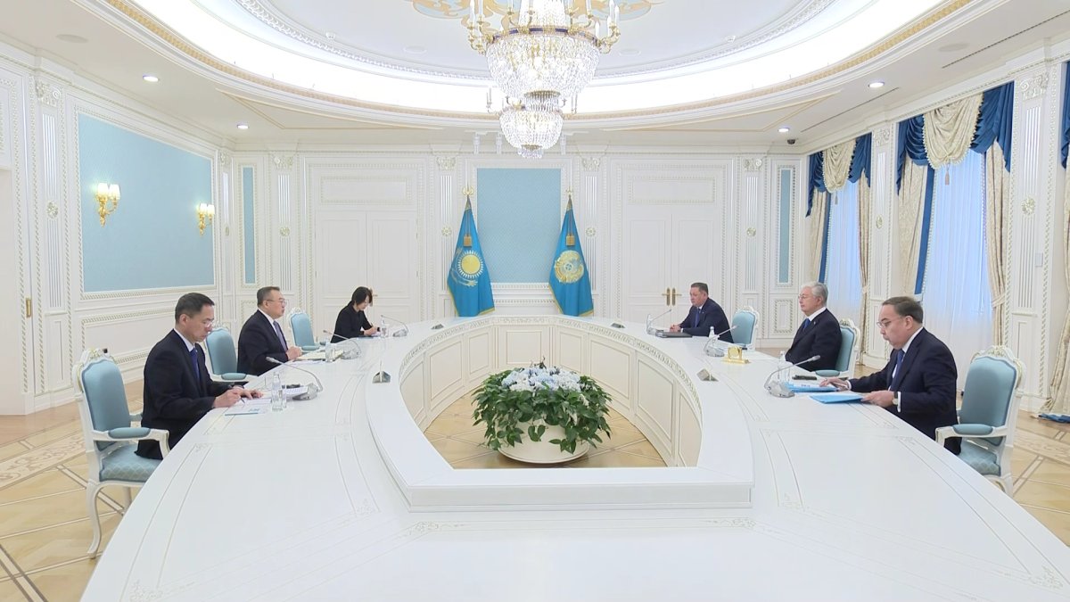 "Қытай Қазақстанды стратегиялық тұрғыдан маңызды серіктес ретінде қарастырады", - Лю Цзяньчао