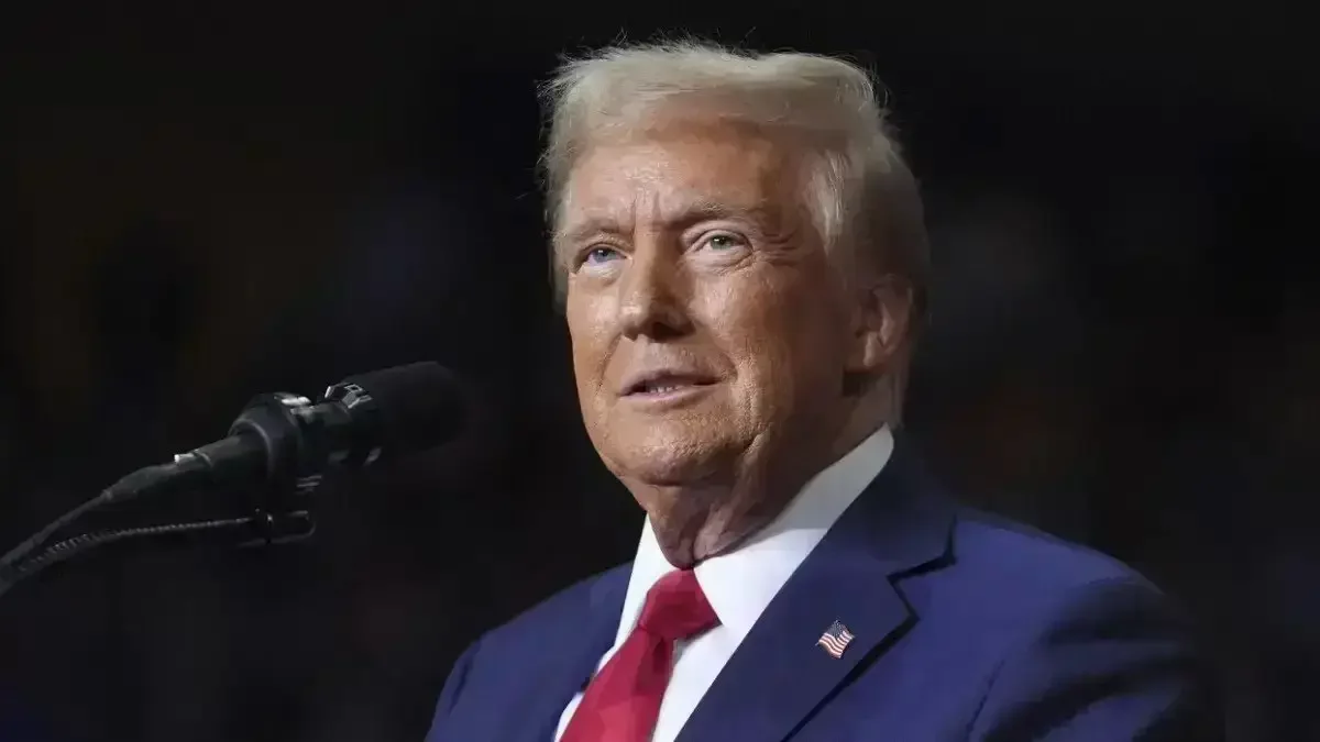 Дональд Трамп Ақ үйде ауызашар берді